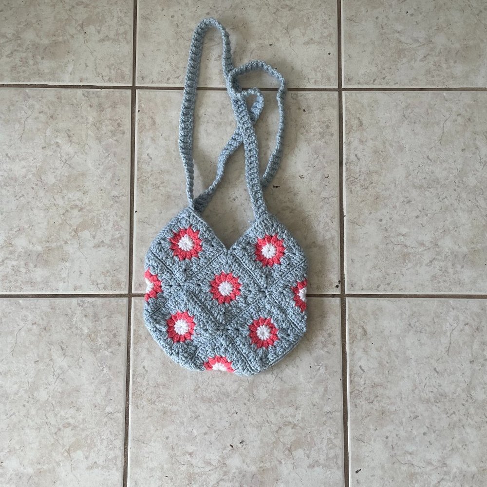 HANDBAG